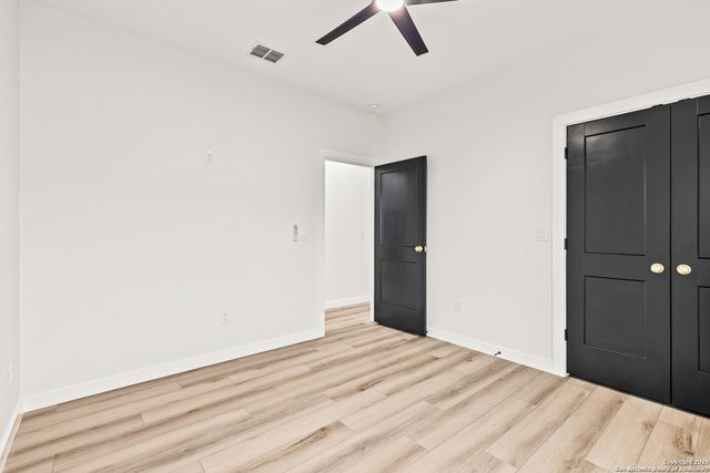 135 Sligo, San Antonio, TX 78223