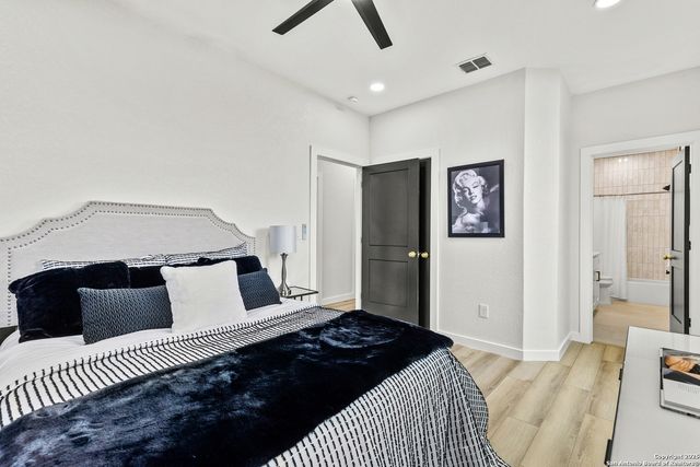 135 Sligo, San Antonio, TX 78223