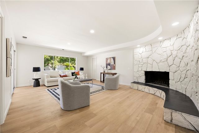 3401 Broadmoor Boulevard, San Bernardino, CA 92404