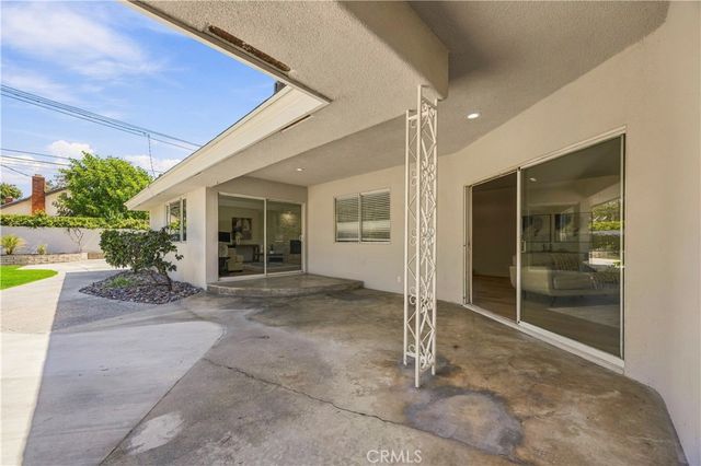 3401 Broadmoor Boulevard, San Bernardino, CA 92404