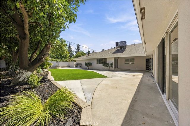 3401 Broadmoor Boulevard, San Bernardino, CA 92404