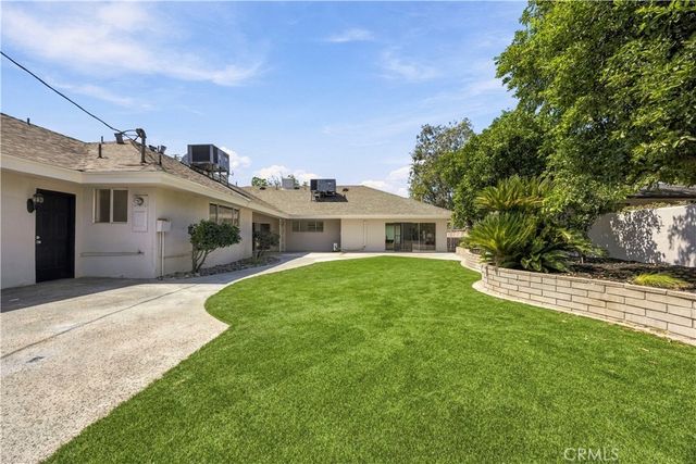 3401 Broadmoor Boulevard, San Bernardino, CA 92404