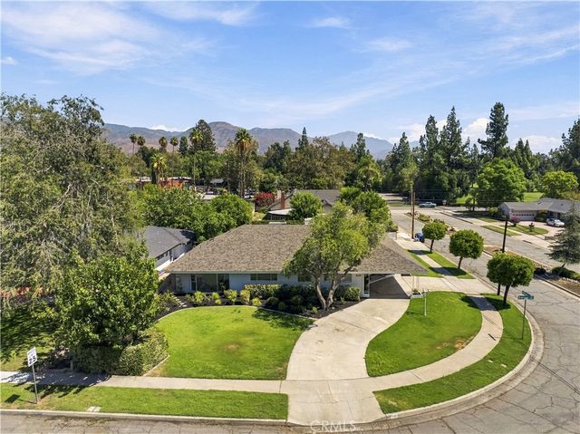 3401 Broadmoor Boulevard, San Bernardino, CA 92404