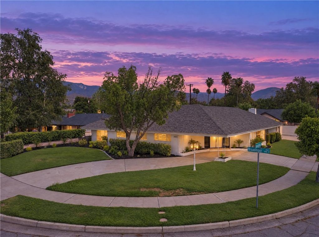 3401 Broadmoor Boulevard, San Bernardino, CA 92404
