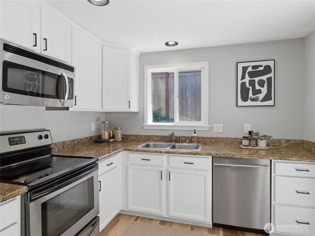 3708 N Orchard Street, Tacoma, WA 98407