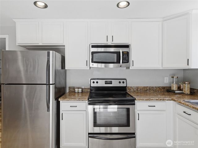 3708 N Orchard Street, Tacoma, WA 98407