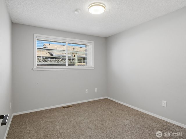 3708 N Orchard Street, Tacoma, WA 98407