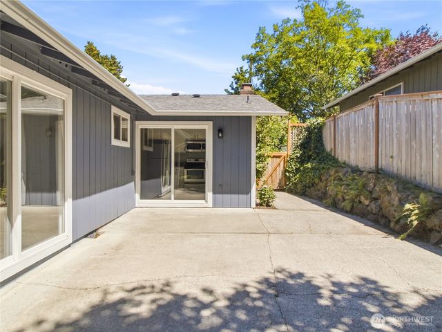 3708 N Orchard Street, Tacoma, WA 98407
