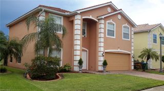 2054 Willow Branch Dr, Cape Coral, FL 33991