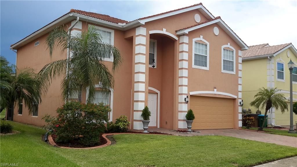 2054 Willow Branch Dr, Cape Coral, FL 33991