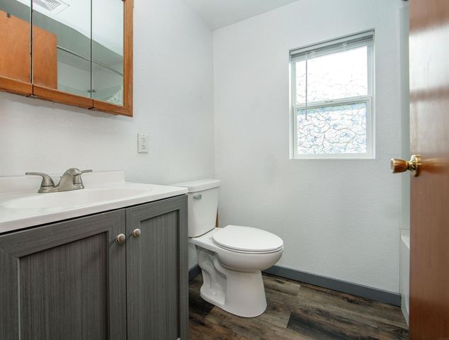 325 S Evans Road, Evansdale, IA 50707