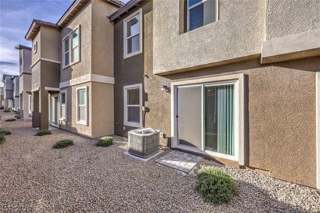 4463 Honey Hills Avenue, Las Vegas, NV 89141