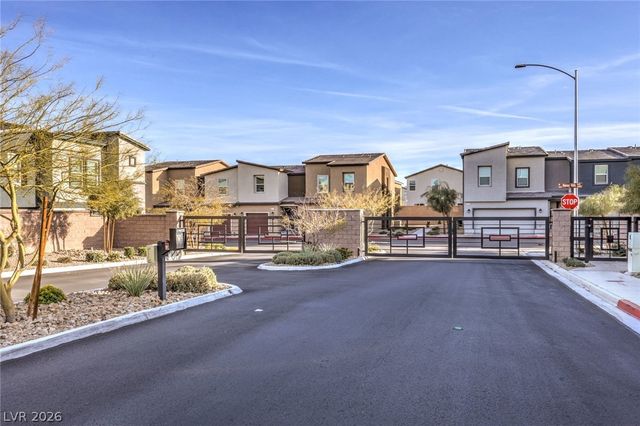 4463 Honey Hills Avenue, Las Vegas, NV 89141