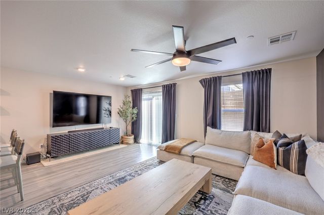 4463 Honey Hills Avenue, Las Vegas, NV 89141