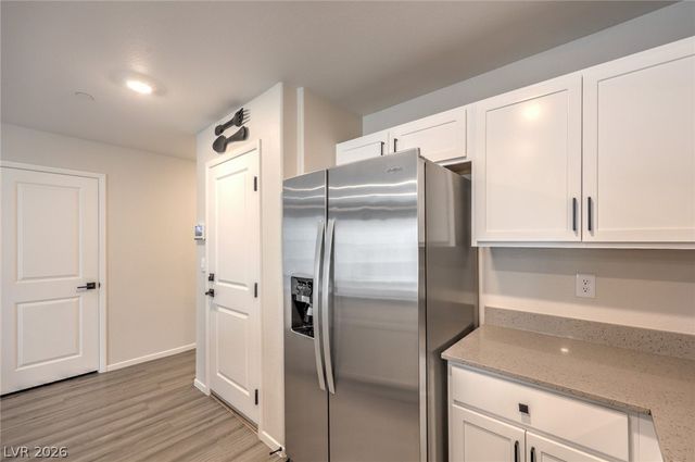 4463 Honey Hills Avenue, Las Vegas, NV 89141