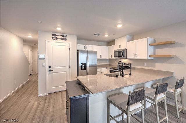 4463 Honey Hills Avenue, Las Vegas, NV 89141