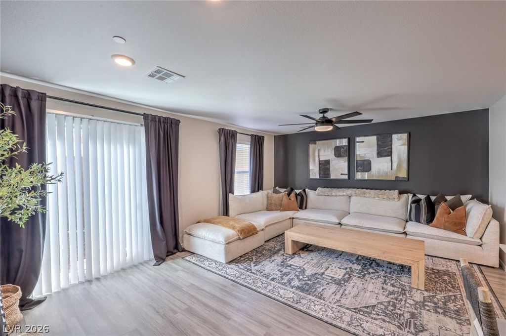 4463 Honey Hills Avenue, Las Vegas, NV 89141