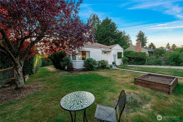 13203 2nd Avenue NW, Seattle, WA 98177