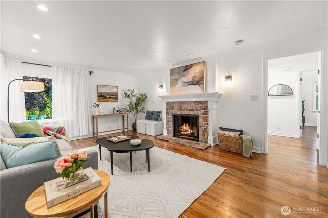 13203 2nd Avenue NW, Seattle, WA 98177