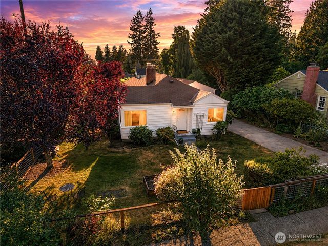 13203 2nd Avenue NW, Seattle, WA 98177