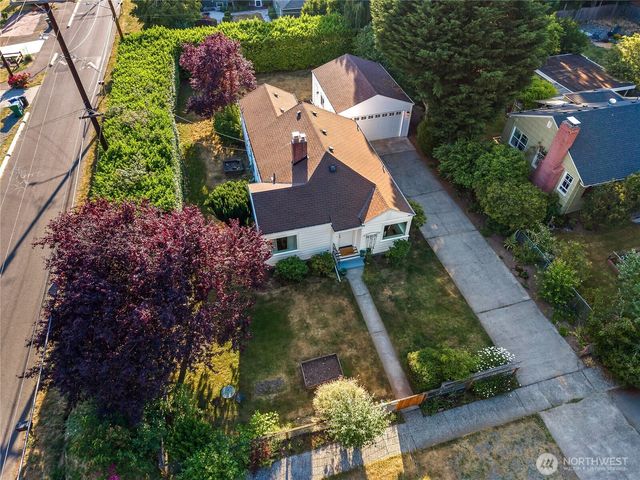 13203 2nd Avenue NW, Seattle, WA 98177