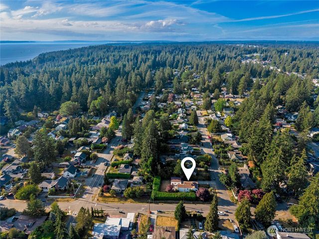13203 2nd Avenue NW, Seattle, WA 98177
