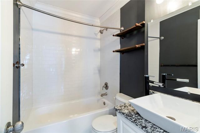 3438 Ashby Road, St Ann, MO 63074