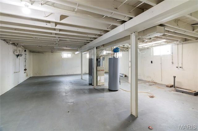 3438 Ashby Road, St Ann, MO 63074