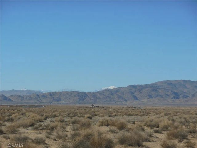 105 Smoke Bush, Lucerne Valley, CA 92356