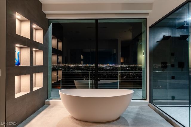 25 Rockstream Drive, Henderson, NV 89012