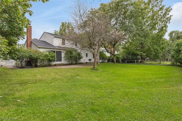 5045 Clubside Road, Lyndhurst, OH 44124
