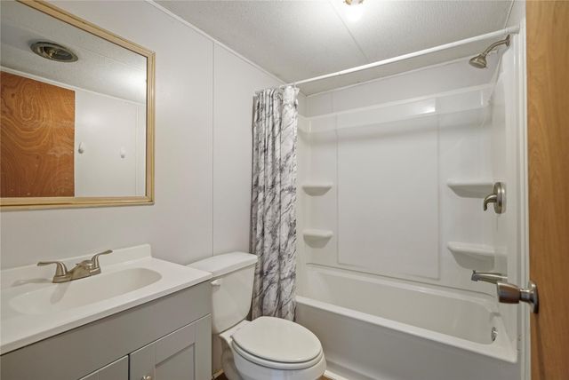 71 Road 5221, Cleveland, TX 77327