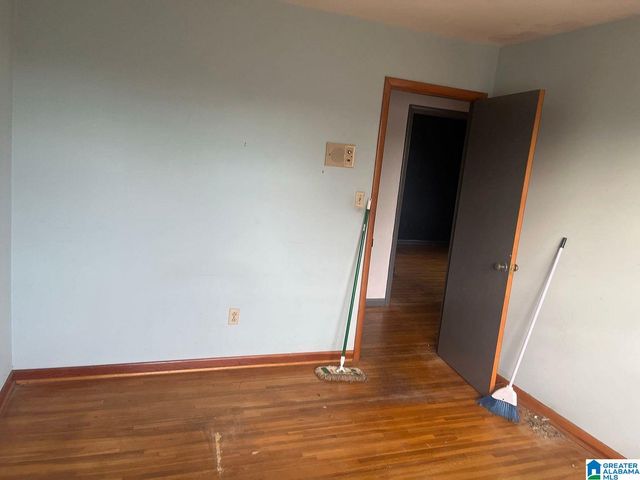 1604 BROOKFIELD LANE, Birmingham, AL 35214