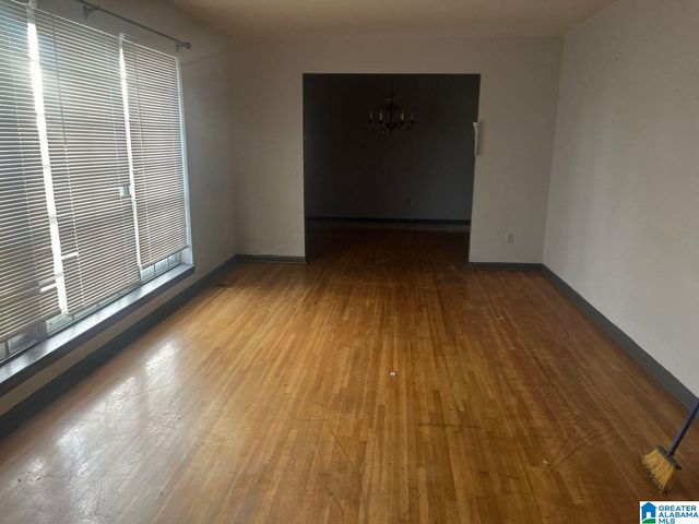 1604 BROOKFIELD LANE, Birmingham, AL 35214