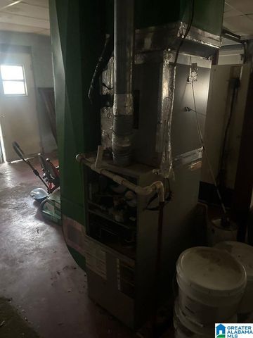 1604 BROOKFIELD LANE, Birmingham, AL 35214