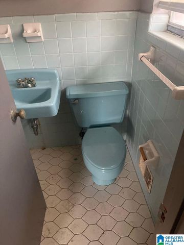 1604 BROOKFIELD LANE, Birmingham, AL 35214