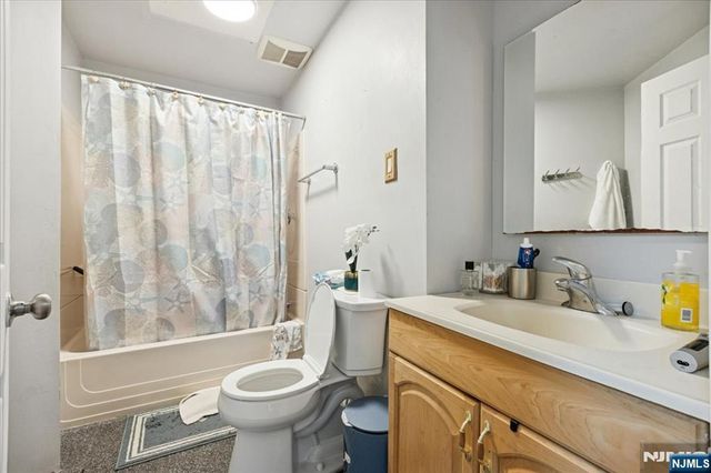 8617 Smith Avenue, North Bergen, NJ 07047