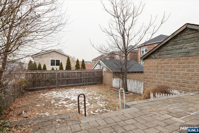 8617 Smith Avenue, North Bergen, NJ 07047