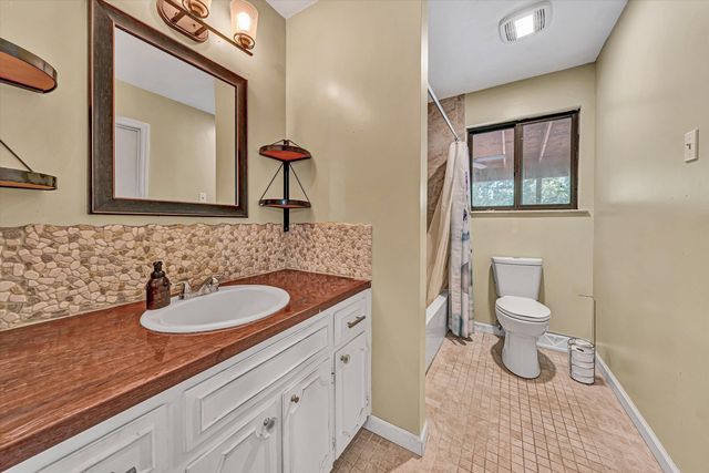 4064 Crawford RD, Roanoke, VA 24018