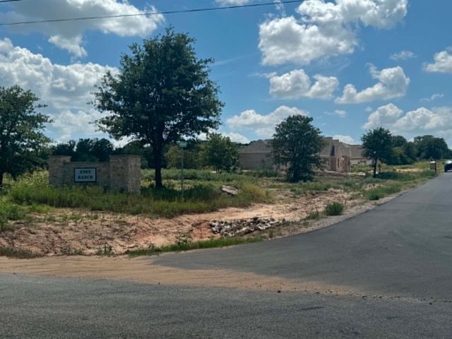1013 Andy Ranch Court, Azle, TX 76020