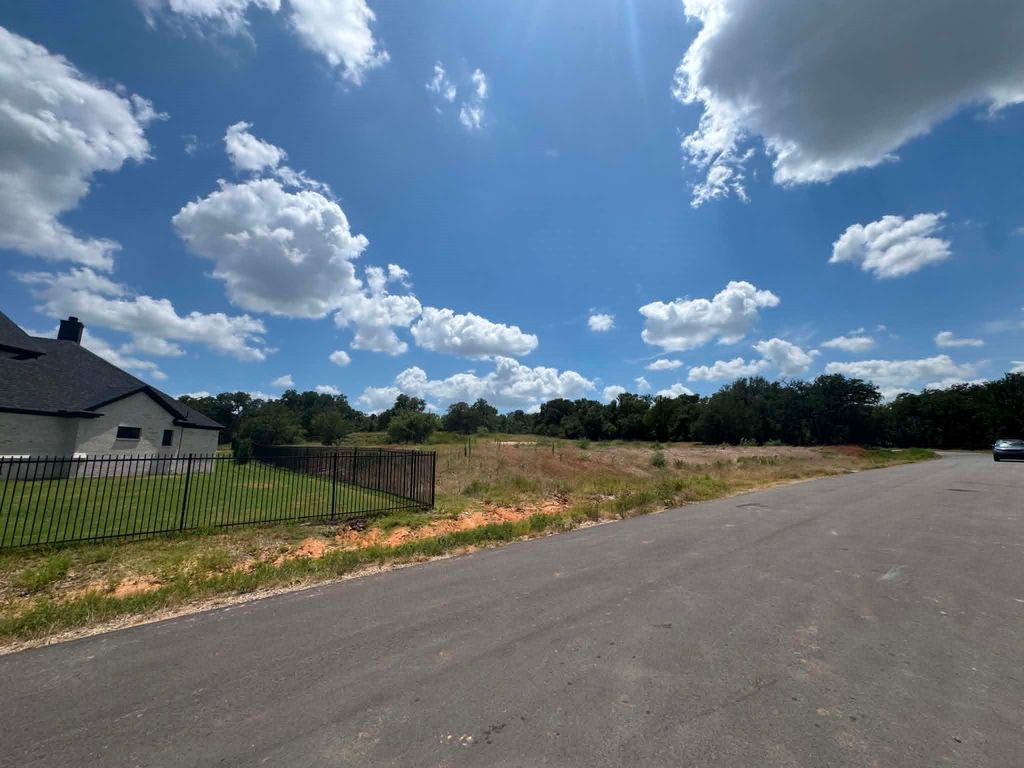 1013 Andy Ranch Court, Azle, TX 76020 — photo 4