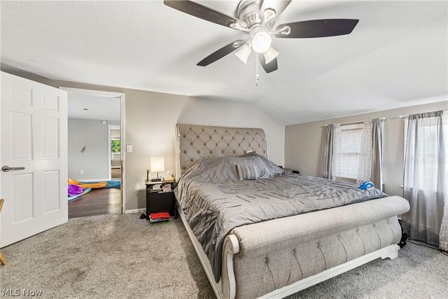 6711 Norwalk Road, Medina, OH 44256