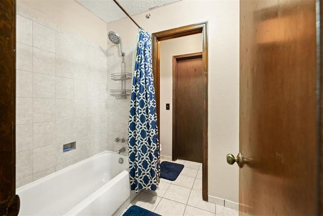 10033 Hefner Village Terrace, Oklahoma City, OK 73162