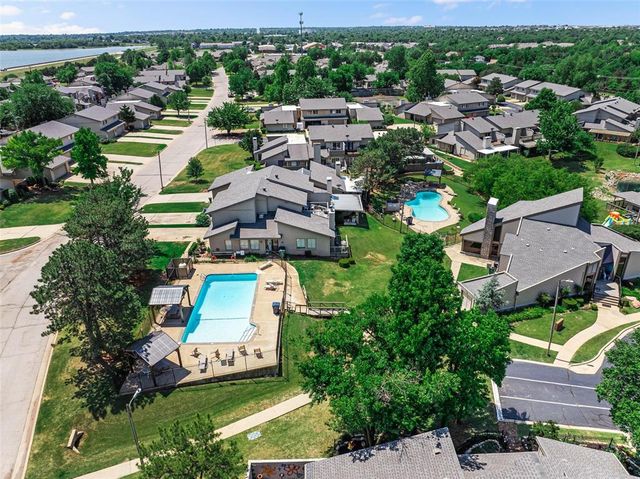 10033 Hefner Village Terrace, Oklahoma City, OK 73162