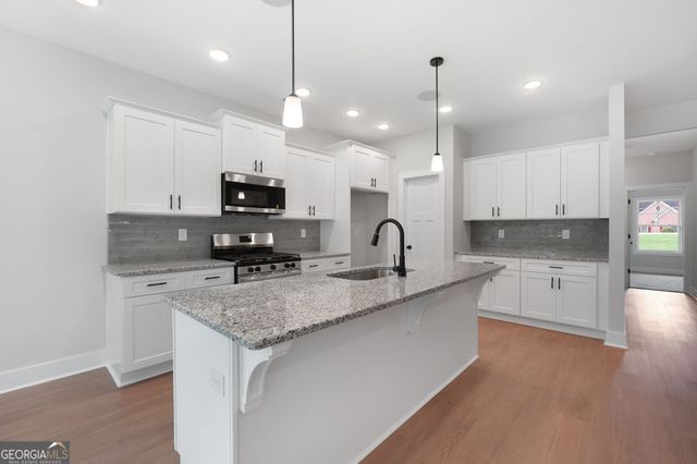 1705 Lake Dow Road, Mcdonough, GA 30252
