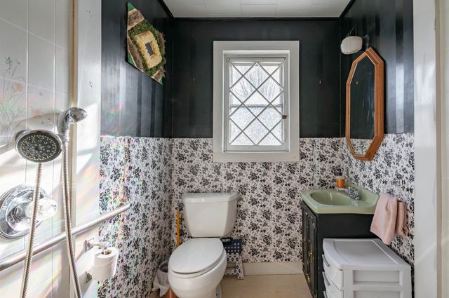 11 Souhegan Street, Milford, NH 03055