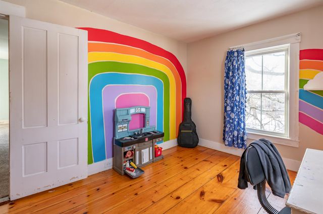 11 Souhegan Street, Milford, NH 03055