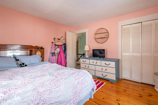 11 Souhegan Street, Milford, NH 03055