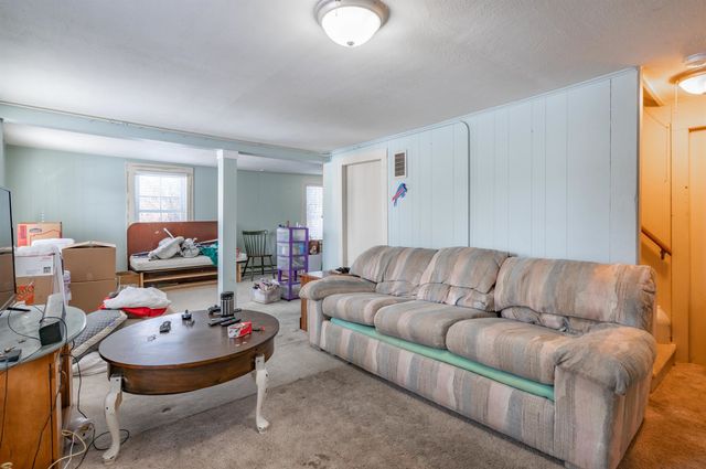 11 Souhegan Street, Milford, NH 03055