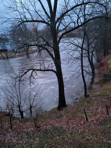 11 Souhegan Street, Milford, NH 03055